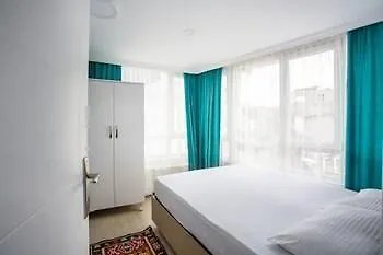 Istanbul House 아파트