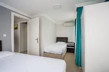 Istanbul House 아파트