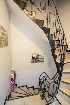 Istanbul House 아파트
